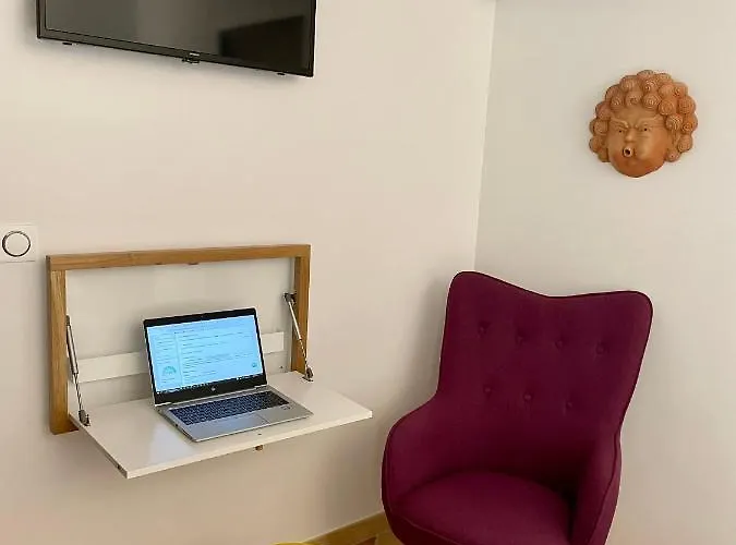 Pila & Bed Centre Corum Comedie - Calme Climatisee - Quiet Air-conditioned 4* مونبيلييه