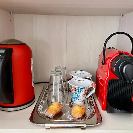 Pila & Bed Centre Corum Comedie - Calme Climatisee - Quiet Air-conditioned Frühstückspension